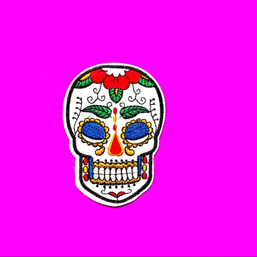 Sugar skull white iron on patch